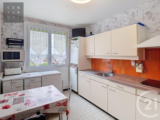 Appartement à vendre - 4 pièces - 80.67 m2 - TROYES - 10 - CHAMPAGNE-ARDENNE - Century 21 Lairé Immobilier