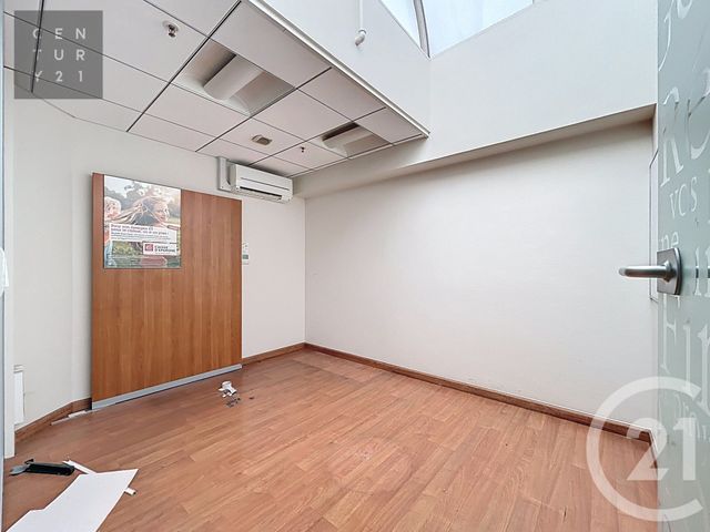 commerce à vendre - 121.58 m2 - ST ANDRE LES VERGERS - 10 - CHAMPAGNE-ARDENNE - Century 21 Lairé Immobilier