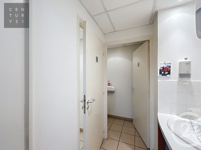 commerce à vendre - 121.58 m2 - ST ANDRE LES VERGERS - 10 - CHAMPAGNE-ARDENNE - Century 21 Lairé Immobilier