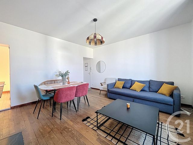 Appartement F3 à louer - 3 pièces - 53.5 m2 - TROYES - 10 - CHAMPAGNE-ARDENNE - Century 21 Lairé Immobilier