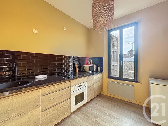 Appartement F3 à louer - 3 pièces - 53.5 m2 - TROYES - 10 - CHAMPAGNE-ARDENNE - Century 21 Lairé Immobilier