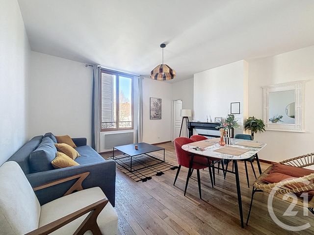 Appartement F3 à louer - 3 pièces - 53.5 m2 - TROYES - 10 - CHAMPAGNE-ARDENNE - Century 21 Lairé Immobilier