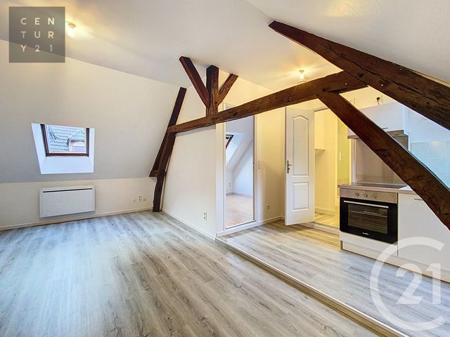 Appartement à louer - 2 pièces - 29.2 m2 - TROYES - 10 - CHAMPAGNE-ARDENNE - Century 21 Lairé Immobilier