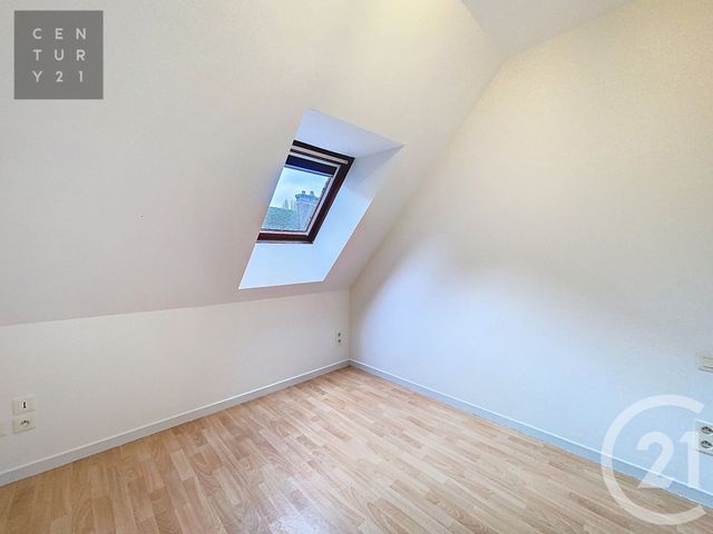 Appartement à louer - 2 pièces - 29.2 m2 - TROYES - 10 - CHAMPAGNE-ARDENNE - Century 21 Lairé Immobilier