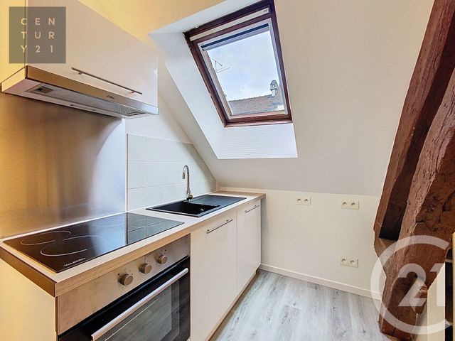 Appartement à louer - 2 pièces - 29.2 m2 - TROYES - 10 - CHAMPAGNE-ARDENNE - Century 21 Lairé Immobilier