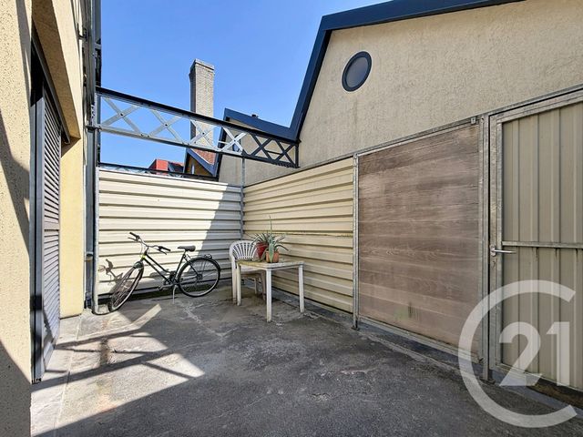 Appartement à vendre - 3 pièces - 48.0 m2 - TROYES - 10 - CHAMPAGNE-ARDENNE - Century 21 Lairé Immobilier