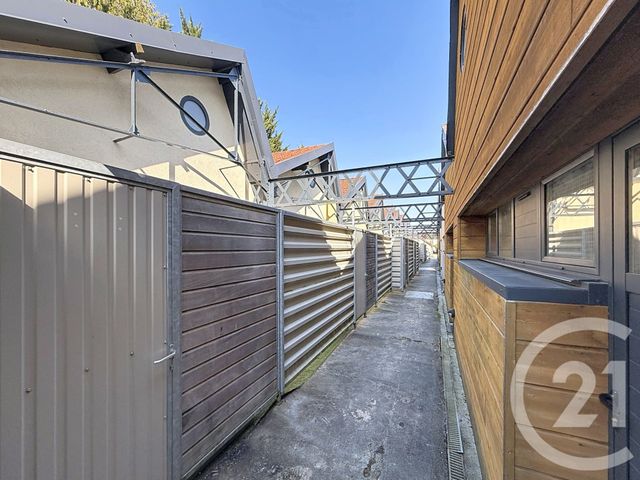 Appartement à vendre - 3 pièces - 48.0 m2 - TROYES - 10 - CHAMPAGNE-ARDENNE - Century 21 Lairé Immobilier