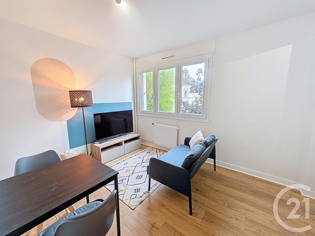 Appartement F1 à louer - 1 pièce - 25.47 m2 - TROYES - 10 - CHAMPAGNE-ARDENNE - Century 21 Lairé Immobilier