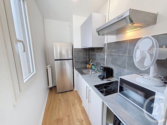 Appartement F1 à louer - 1 pièce - 25.47 m2 - TROYES - 10 - CHAMPAGNE-ARDENNE - Century 21 Lairé Immobilier