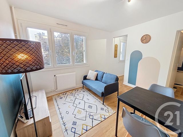 Appartement F1 à louer - 1 pièce - 25.47 m2 - TROYES - 10 - CHAMPAGNE-ARDENNE - Century 21 Lairé Immobilier