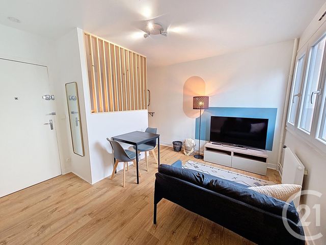 Appartement F1 à louer - 1 pièce - 25.47 m2 - TROYES - 10 - CHAMPAGNE-ARDENNE - Century 21 Lairé Immobilier