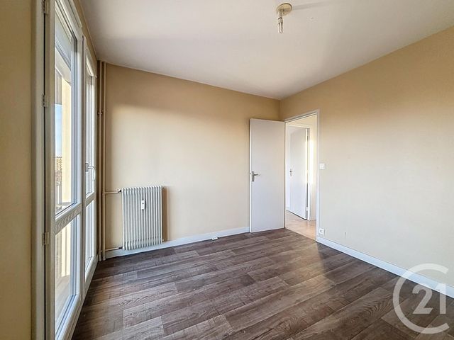 Appartement F2 à louer - 2 pièces - 43.0 m2 - TROYES - 10 - CHAMPAGNE-ARDENNE - Century 21 Lairé Immobilier