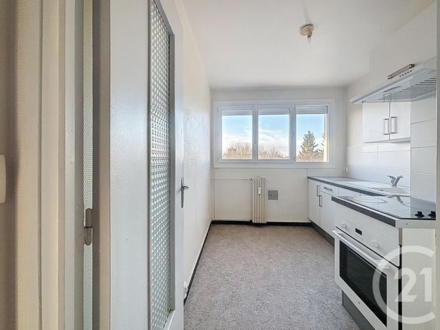 Appartement F2 à louer - 2 pièces - 43.0 m2 - TROYES - 10 - CHAMPAGNE-ARDENNE - Century 21 Lairé Immobilier