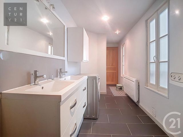 Appartement F4 à vendre - 5 pièces - 104.5 m2 - 10 - CHAMPAGNE-ARDENNE - Century 21 Lairé Immobilier