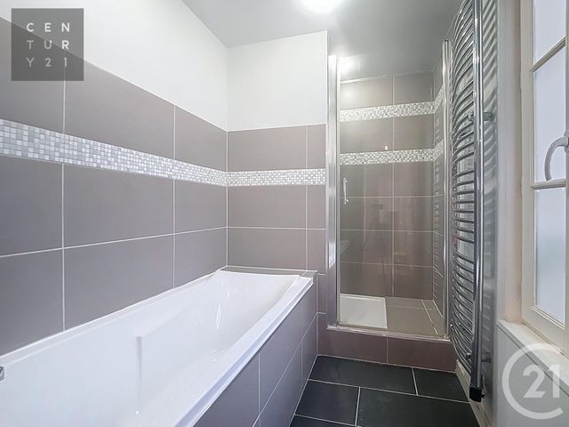 Appartement F4 à vendre - 5 pièces - 104.5 m2 - 10 - CHAMPAGNE-ARDENNE - Century 21 Lairé Immobilier