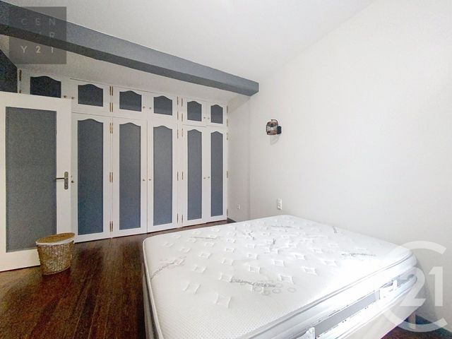 Appartement T2 à louer - 2 pièces - 61.0 m2 - TROYES - 10 - CHAMPAGNE-ARDENNE - Century 21 Lairé Immobilier