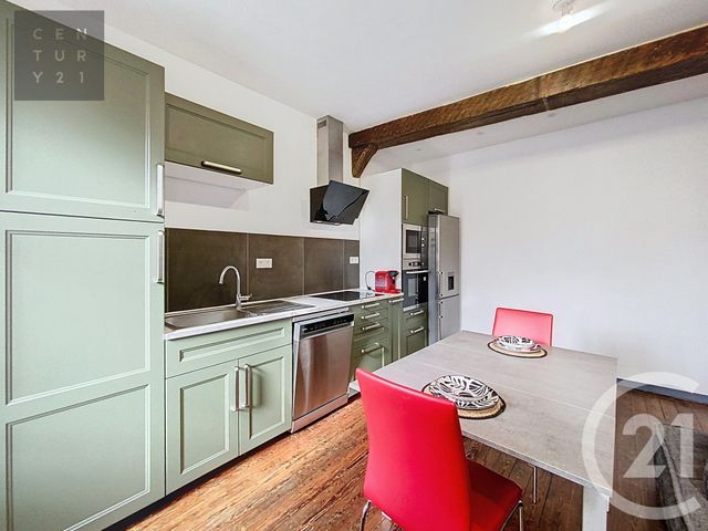 Appartement T2 à louer - 2 pièces - 61.0 m2 - TROYES - 10 - CHAMPAGNE-ARDENNE - Century 21 Lairé Immobilier