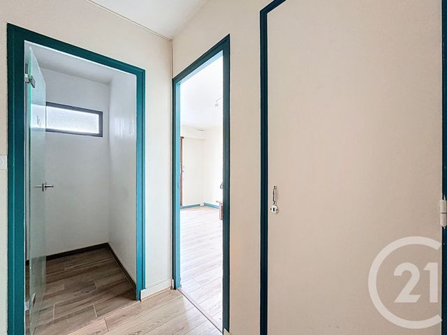 Appartement F1 à vendre - 1 pièce - 28.28 m2 - TROYES - 10 - CHAMPAGNE-ARDENNE - Century 21 Lairé Immobilier