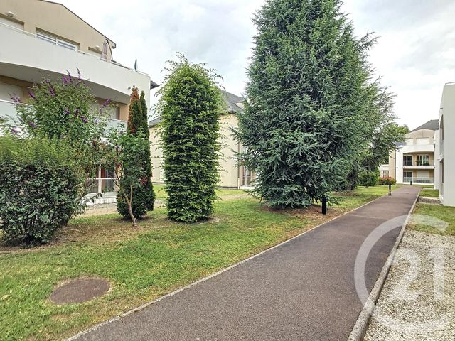 Appartement F2 à louer - 2 pièces - 45.0 m2 - TROYES - 10 - CHAMPAGNE-ARDENNE - Century 21 Lairé Immobilier