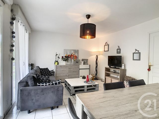 Appartement F2 à louer - 2 pièces - 45.0 m2 - TROYES - 10 - CHAMPAGNE-ARDENNE - Century 21 Lairé Immobilier