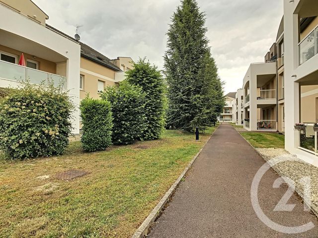 Appartement F2 à louer - 2 pièces - 45.0 m2 - TROYES - 10 - CHAMPAGNE-ARDENNE - Century 21 Lairé Immobilier