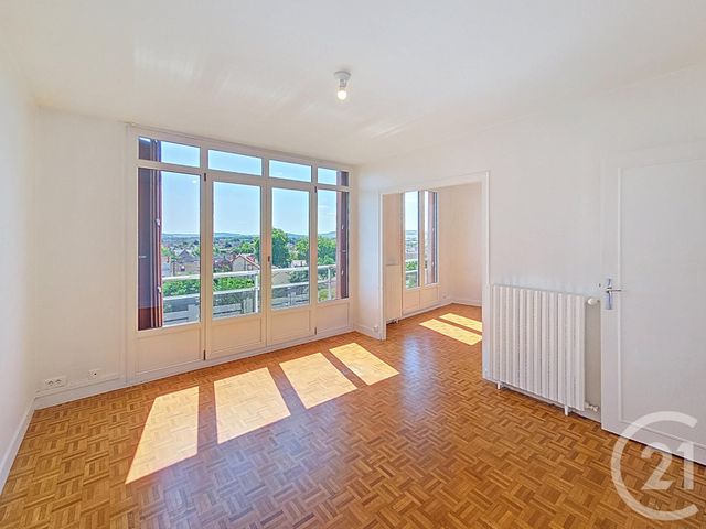 Appartement F4 à louer - 4 pièces - 55.9 m2 - TROYES - 10 - CHAMPAGNE-ARDENNE - Century 21 Lairé Immobilier