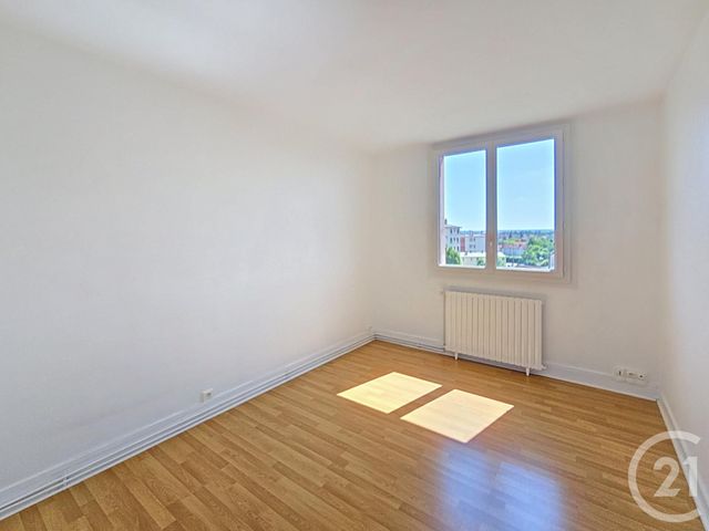 Appartement F4 à louer - 4 pièces - 55.9 m2 - TROYES - 10 - CHAMPAGNE-ARDENNE - Century 21 Lairé Immobilier