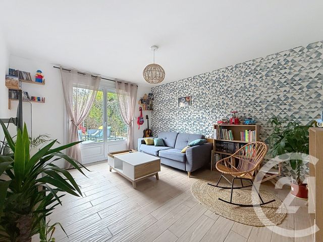 maison à vendre - 4 pièces - 93.0 m2 - LA CHAPELLE ST LUC - 10 - CHAMPAGNE-ARDENNE - Century 21 Lairé Immobilier