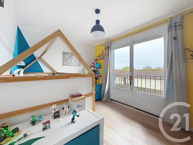 maison à vendre - 4 pièces - 93.0 m2 - LA CHAPELLE ST LUC - 10 - CHAMPAGNE-ARDENNE - Century 21 Lairé Immobilier