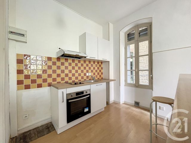 Appartement F2 à louer - 2 pièces - 46.4 m2 - TROYES - 10 - CHAMPAGNE-ARDENNE - Century 21 Lairé Immobilier