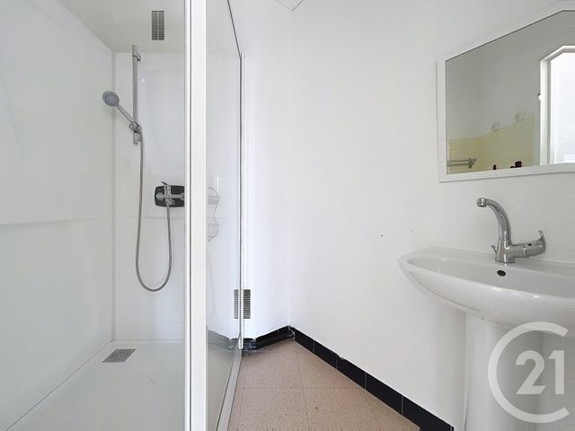 Appartement F2 à louer - 2 pièces - 59.11 m2 - TROYES - 10 - CHAMPAGNE-ARDENNE - Century 21 Lairé Immobilier