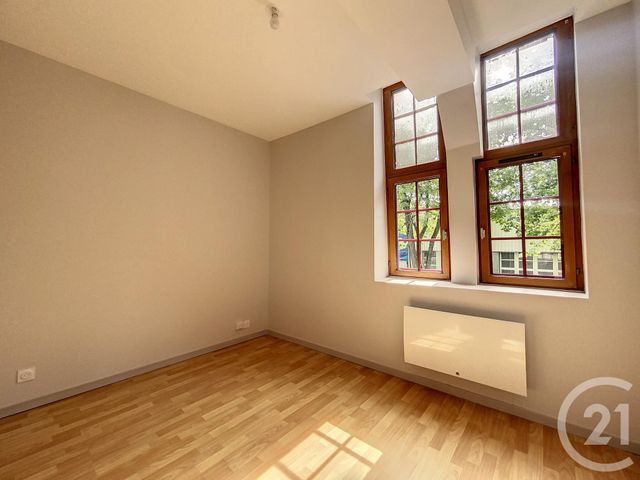 Appartement T2 à louer - 2 pièces - 42.5 m2 - TROYES - 10 - CHAMPAGNE-ARDENNE - Century 21 Lairé Immobilier