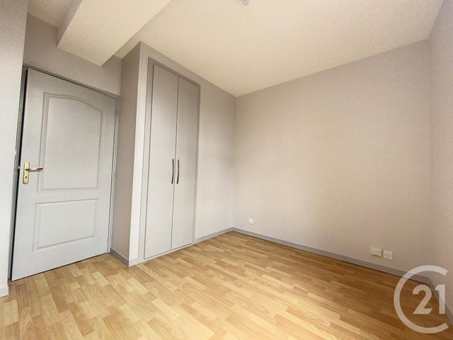 Appartement T2 à louer - 2 pièces - 42.5 m2 - TROYES - 10 - CHAMPAGNE-ARDENNE - Century 21 Lairé Immobilier
