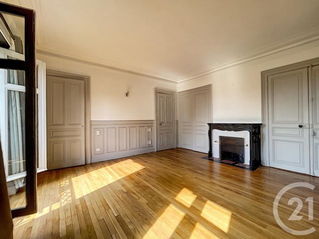 Appartement à louer - 5 pièces - 115.0 m2 - TROYES - 10 - CHAMPAGNE-ARDENNE - Century 21 Lairé Immobilier