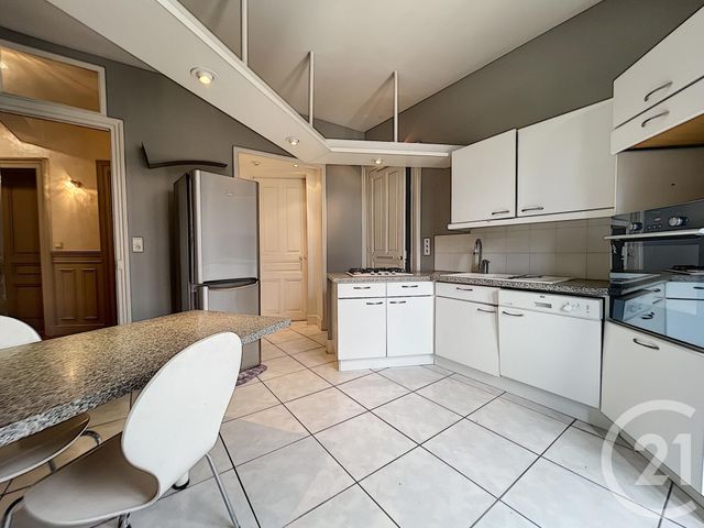 Appartement à louer - 5 pièces - 115.0 m2 - TROYES - 10 - CHAMPAGNE-ARDENNE - Century 21 Lairé Immobilier