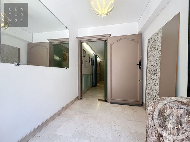 maison à vendre - 10 pièces - 217.85 m2 - TROYES - 10 - CHAMPAGNE-ARDENNE - Century 21 Lairé Immobilier