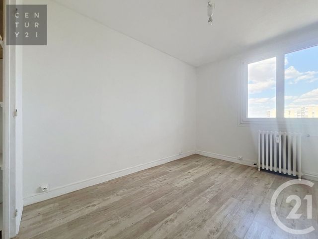 Appartement 3 à vendre - 3 pièces - 53.0 m2 - TROYES - 10 - CHAMPAGNE-ARDENNE - Century 21 Lairé Immobilier