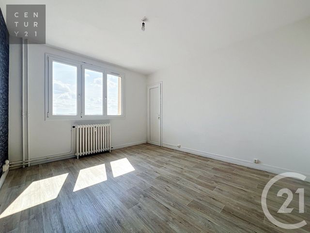 Appartement 3 à vendre - 3 pièces - 53.0 m2 - TROYES - 10 - CHAMPAGNE-ARDENNE - Century 21 Lairé Immobilier