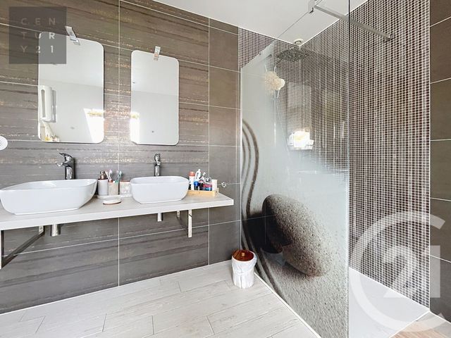 maison à vendre - 8 pièces - 202.0 m2 - TROYES - 10 - CHAMPAGNE-ARDENNE - Century 21 Lairé Immobilier