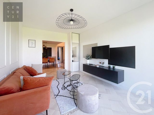 Appartement F5 à vendre - 5 pièces - 102.0 m2 - TROYES - 10 - CHAMPAGNE-ARDENNE - Century 21 Lairé Immobilier