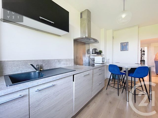 Appartement F5 à vendre - 5 pièces - 102.0 m2 - TROYES - 10 - CHAMPAGNE-ARDENNE - Century 21 Lairé Immobilier
