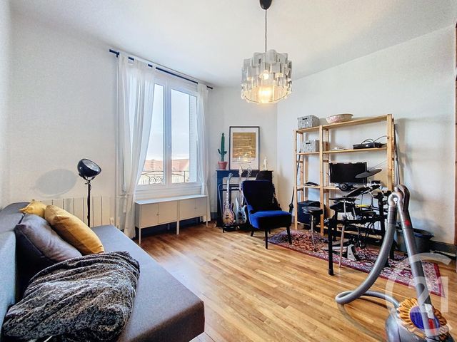 Appartement F3 à louer - 3 pièces - 55.0 m2 - TROYES - 10 - CHAMPAGNE-ARDENNE - Century 21 Lairé Immobilier