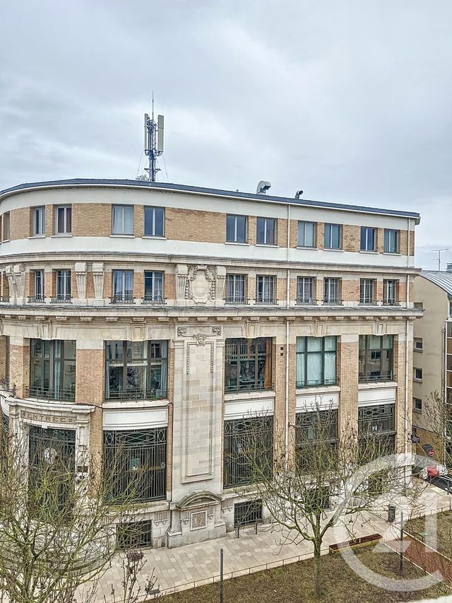 Appartement F3 à louer - 3 pièces - 65.0 m2 - TROYES - 10 - CHAMPAGNE-ARDENNE - Century 21 Lairé Immobilier