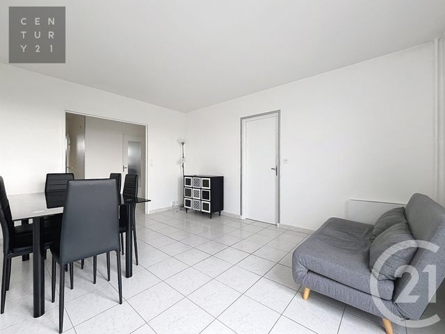 Appartement T2 à vendre - 2 pièces - 49.25 m2 - TROYES - 10 - CHAMPAGNE-ARDENNE - Century 21 Lairé Immobilier