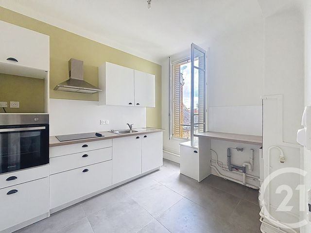 Appartement F3 à louer - 3 pièces - 60.0 m2 - TROYES - 10 - CHAMPAGNE-ARDENNE - Century 21 Lairé Immobilier