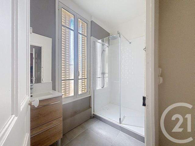 Appartement F3 à louer - 3 pièces - 60.0 m2 - TROYES - 10 - CHAMPAGNE-ARDENNE - Century 21 Lairé Immobilier