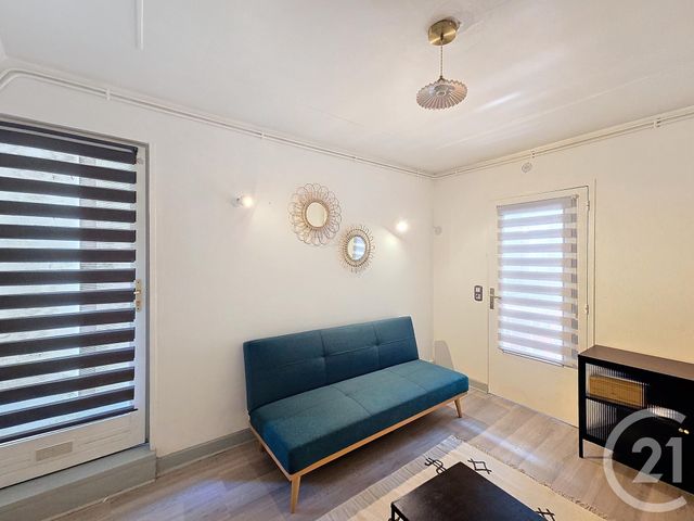 Appartement F1 à louer - 1 pièce - 21.7 m2 - TROYES - 10 - CHAMPAGNE-ARDENNE - Century 21 Lairé Immobilier