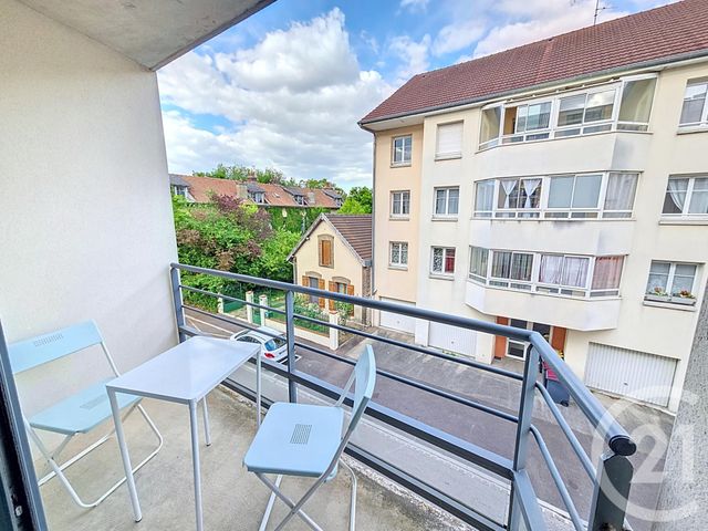 Appartement F1 à louer - 1 pièce - 29.14 m2 - TROYES - 10 - CHAMPAGNE-ARDENNE - Century 21 Lairé Immobilier