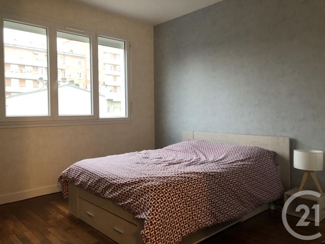 Appartement F3 à louer - 3 pièces - 65.0 m2 - TROYES - 10 - CHAMPAGNE-ARDENNE - Century 21 Lairé Immobilier