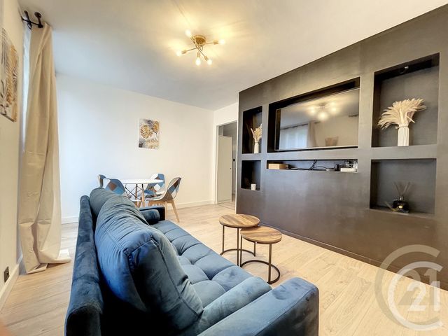Appartement T4 à louer - 4 pièces - 67.0 m2 - TROYES - 10 - CHAMPAGNE-ARDENNE - Century 21 Lairé Immobilier